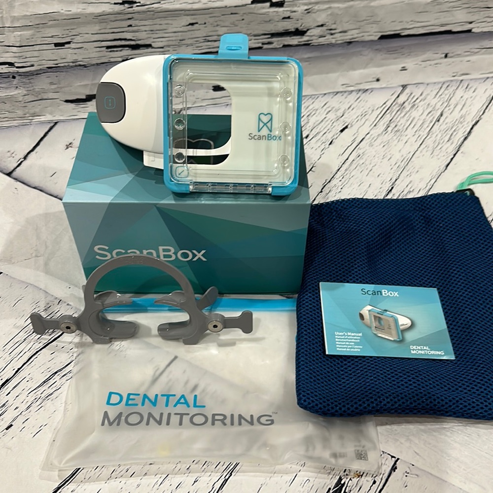 DENTAL MONITORING SCANBOX INVISALIGN VIRTUAL SCAN BOX W CHEEK RETRACTOR